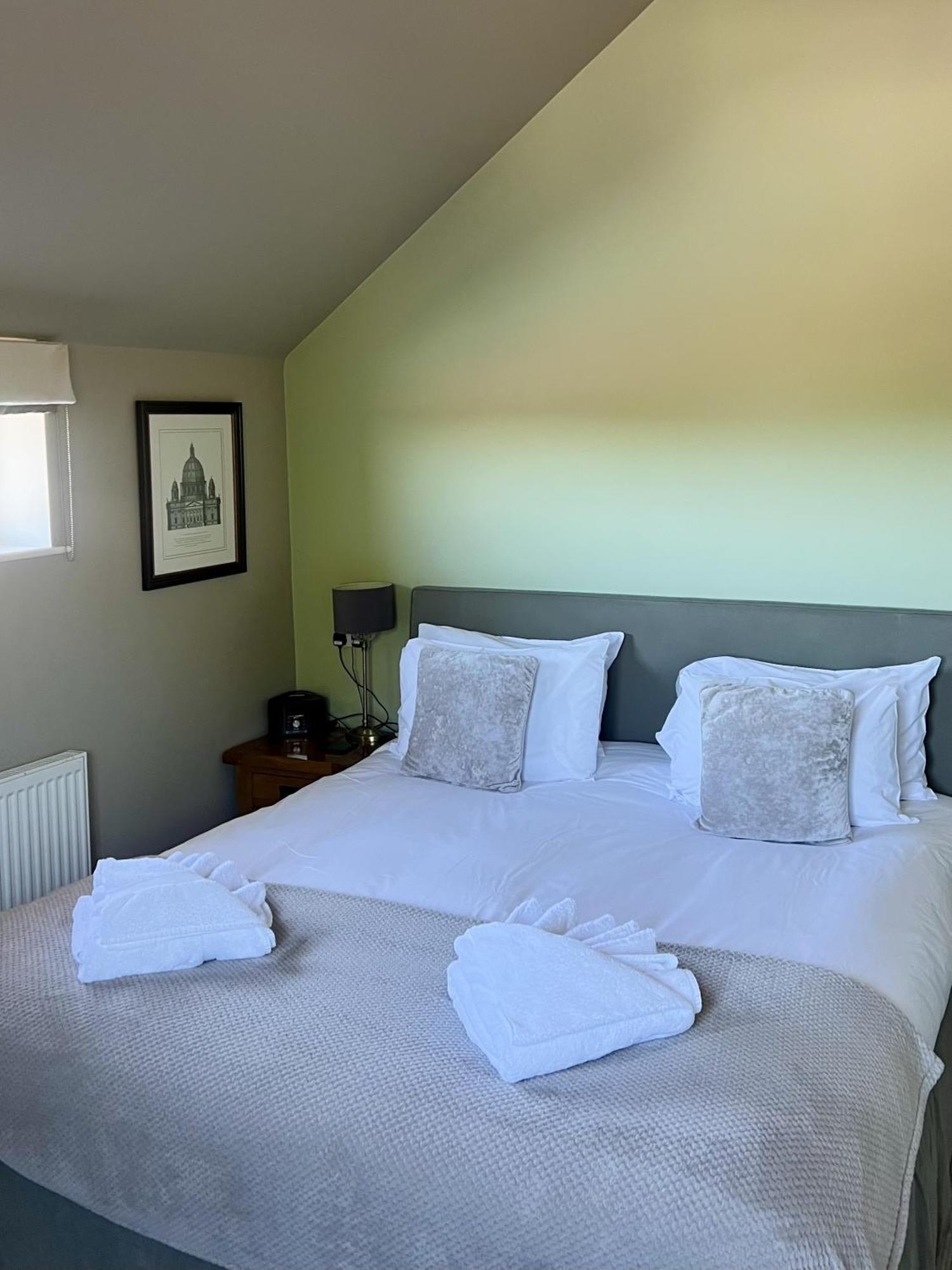 ホテル The Parson Woodforde Weston Longville 部屋 写真